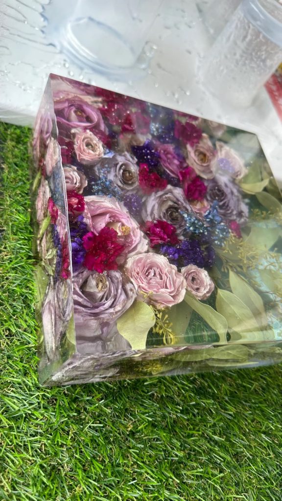 Resin flower keepsake by Brooke Marked Art for Wisedry ambassador story